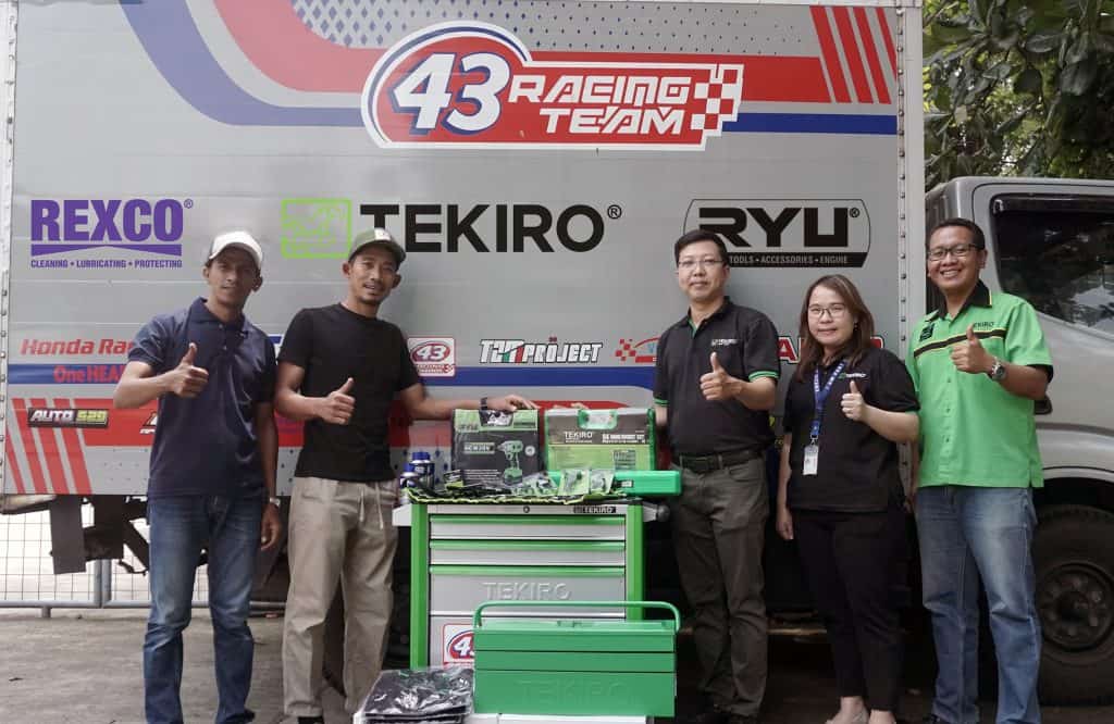 Tekiro Dukung Sekolah Balap