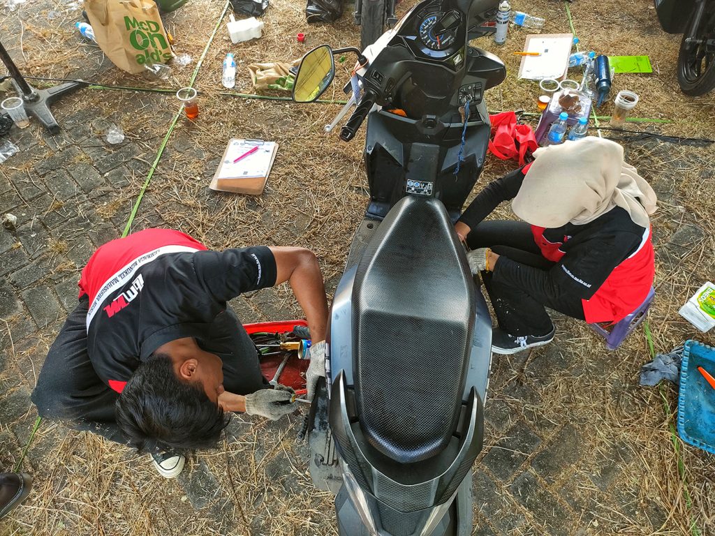 Service Gratis di Surabaya